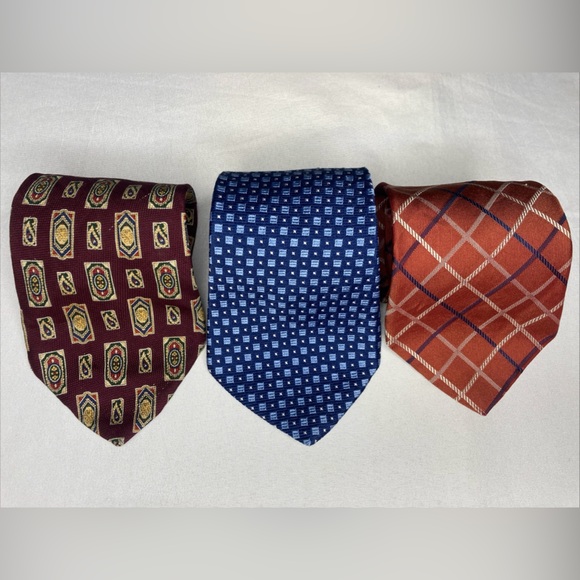 Lot of 3 Tommy Hilfiger ties Men’s Silk Plaid - Picture 1 of 7